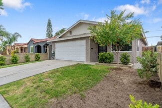 1427 E 55th St, Long Beach, CA 90805