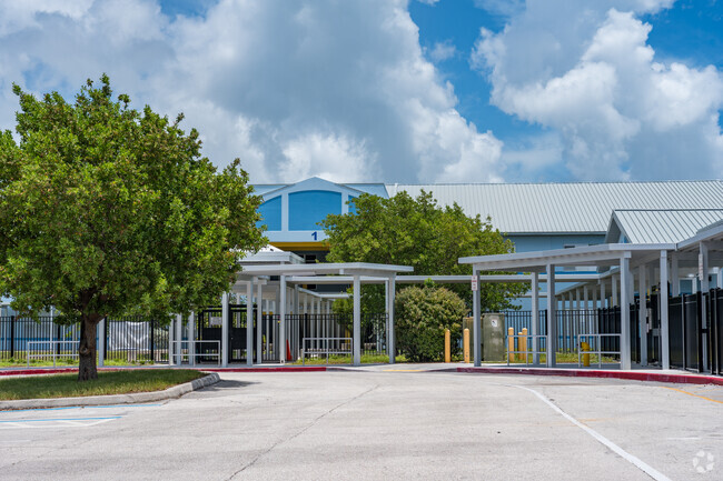Sugarloaf Key School
