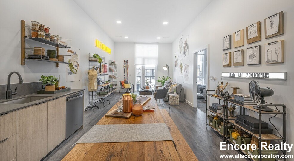 833 Saratoga St unit 415S, Boston, MA 02128 - photo 1