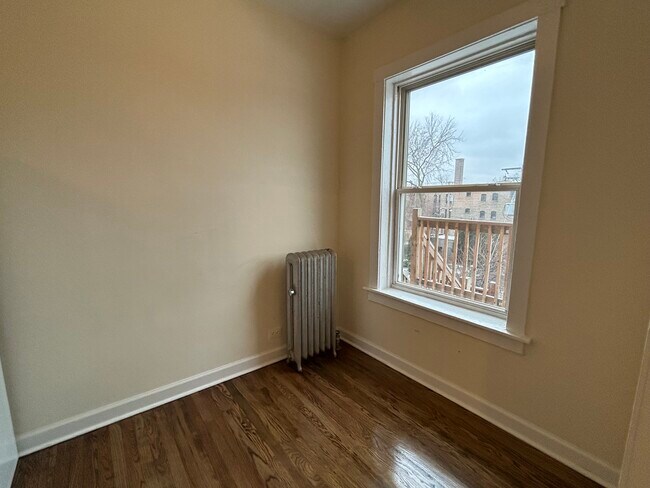 2714 N Milwaukee Ave unit 314, Chicago, IL 60647 - photo 3