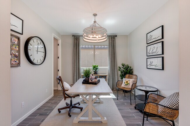 8627 N 176th Ln, Waddell, AZ 85355 - photo 4