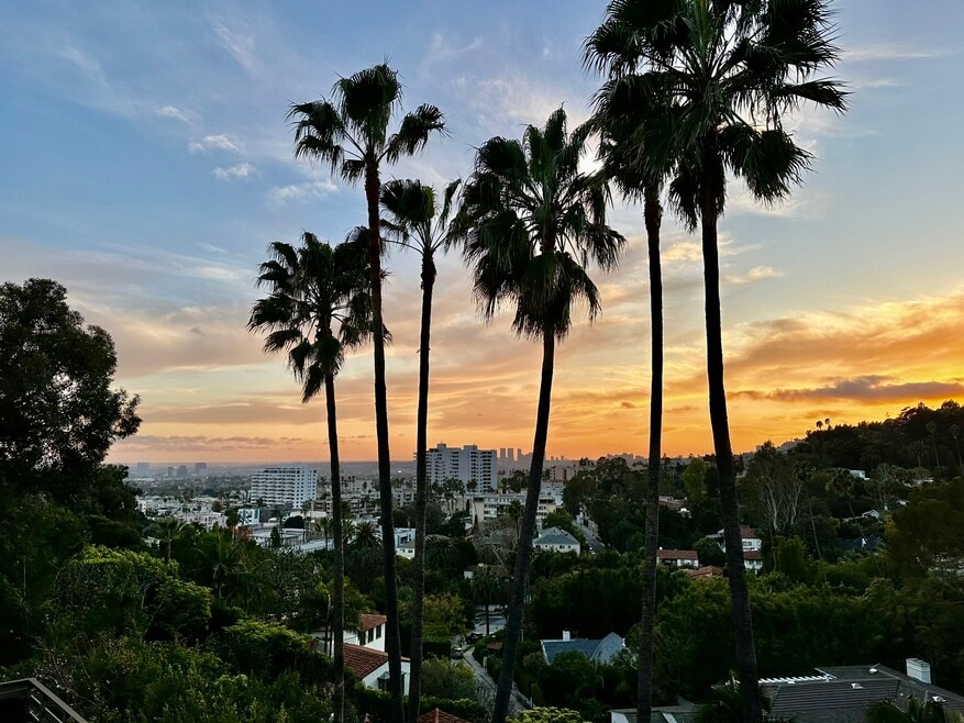 1999 N Sycamore Ave, Los Angeles, CA 90068 - photo 1