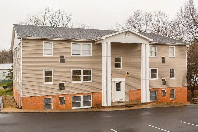 620 Maryland Ave, Shenandoah, VA 22849 - photo 7