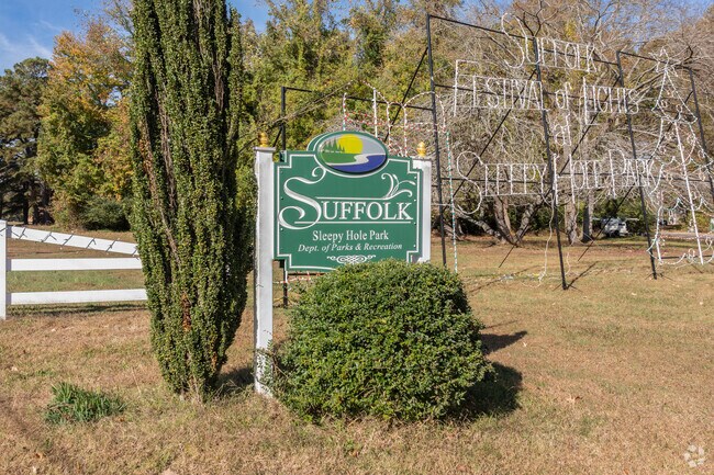 Sleepy Hole Park is a good place to relax and enjoy nature.