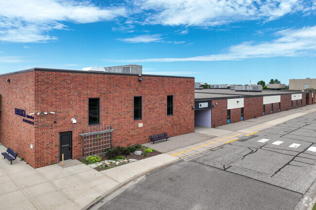 Tatanka Elementary School is apart of the Buffalo-Hanover-Montrose Public School District.