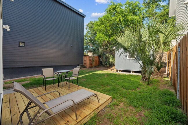 111 Hanover St unit ID1359009P, Charleston, SC 29403 - photo 5