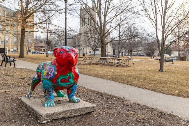 Ottumwa's city mascot is the bulldog, which can be found throughout town.