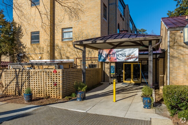 Saint Thomas More Catholic School serves students Pre-K through 8th grade.