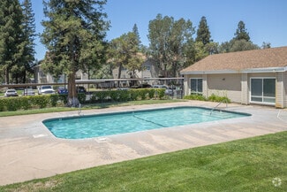 5800 Hamilton St, Sacramento, CA 95842