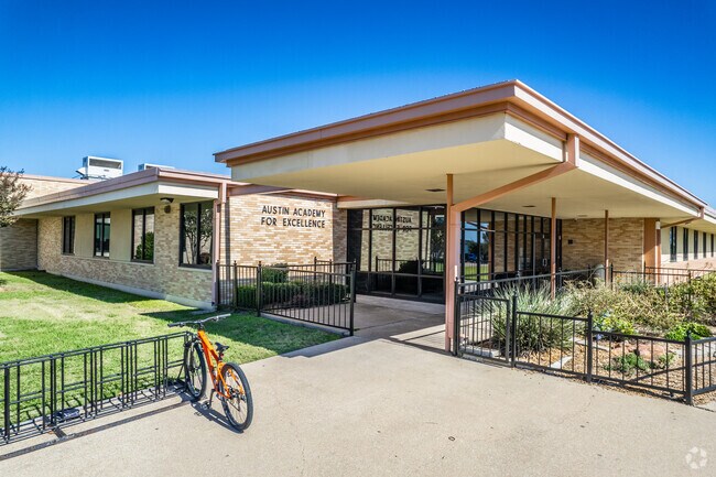 The name speaks for itself at the Austin Academy of Excellence in Monica Park.