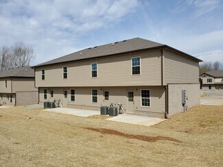 156 Center Pointe Dr Unit B, Clarksville, TN 37040