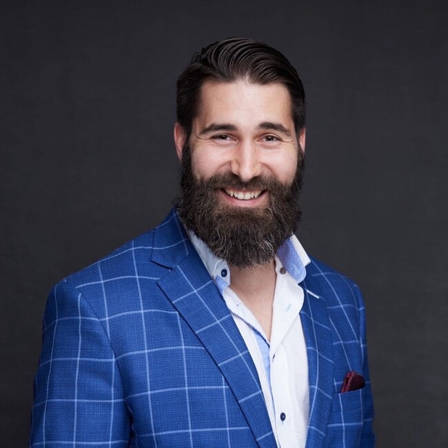 Agent Photo