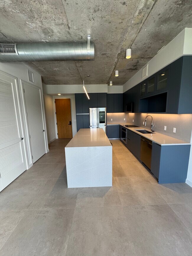 171 NW 27th St unit A1, Miami, FL 33127 - photo 2