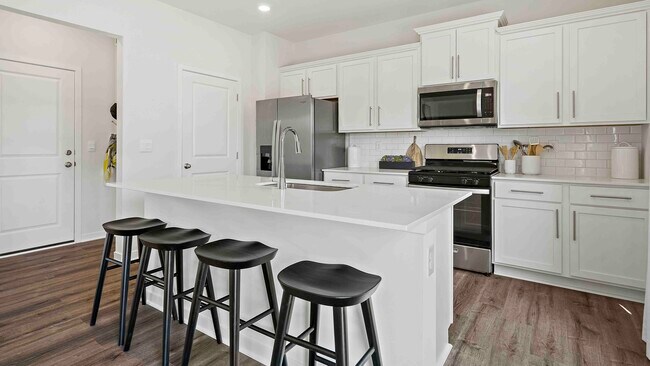 20129 Cornice St, Spring Hill, KS 66083 - photo 4