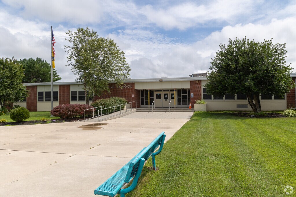 Slaybaugh Elementary School has students in PK-3rd grades.
