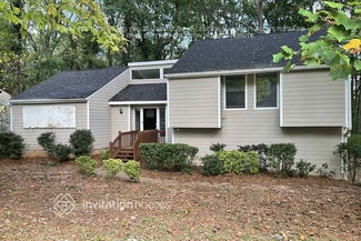 5001 Post Rd Pass, Stone Mountain, GA 30088