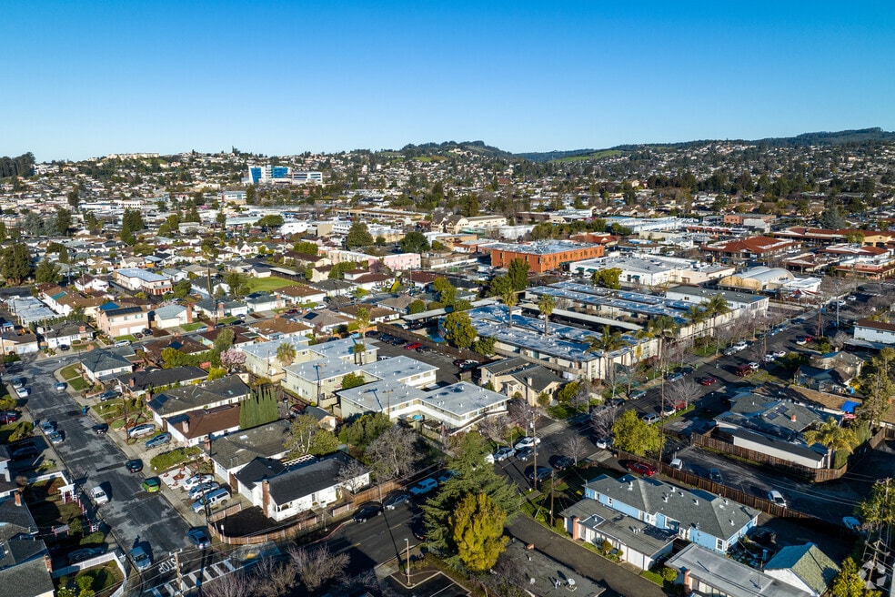 CP_CastroValley_1025727_p2_kc_v1_020325