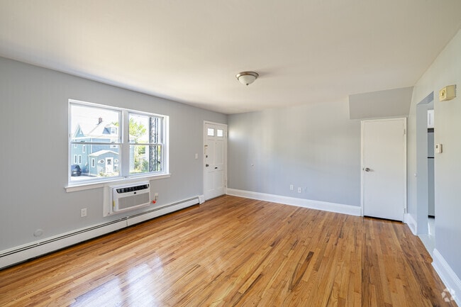 Station Square Apartments – Modern Living with Parking Included, East Rutherford, NJ 07073 - photo 3