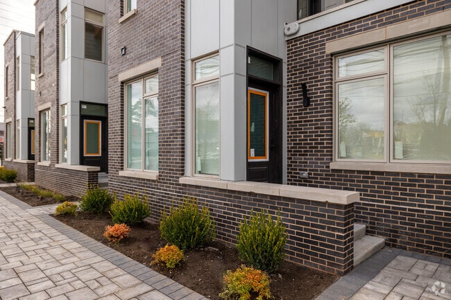 Five85West, Perth Amboy, NJ 08861 - photo 3