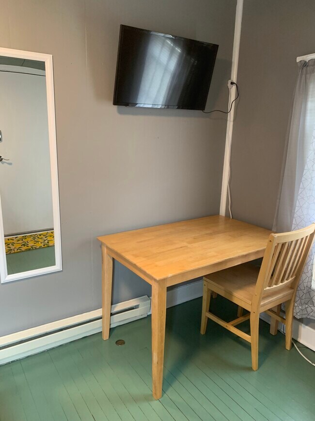 303 Eddy Ct S unit 4, Fargo, ND 58103 - photo 4