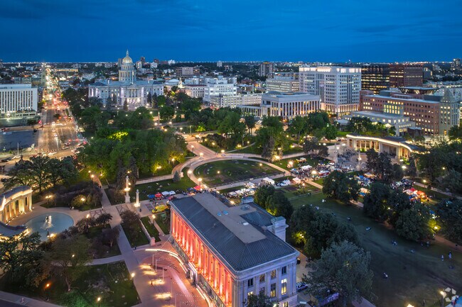 Commuters in Soda Creek can take Interstate 70 into Denver.
