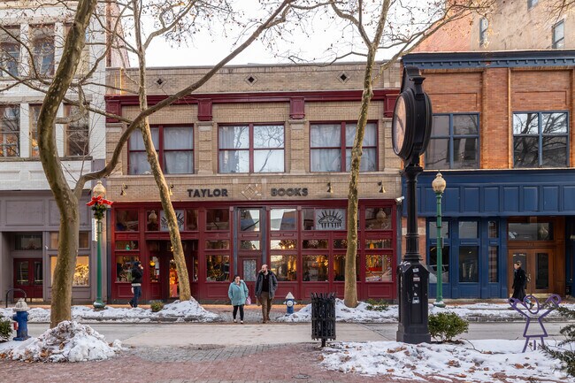 Taylor Books features a café that serves delicious coffee and treats, making it a great spot to relax and enjoy a good read in North Charleston.