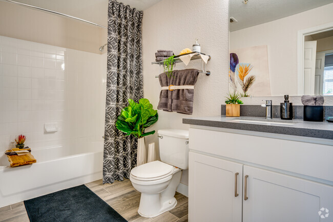 1 BR, 1 BA - 854SF