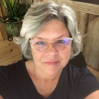 Stephanie Benefield
