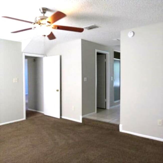 7111 Ferrier Ct, Orlando, FL 32835 - photo 6