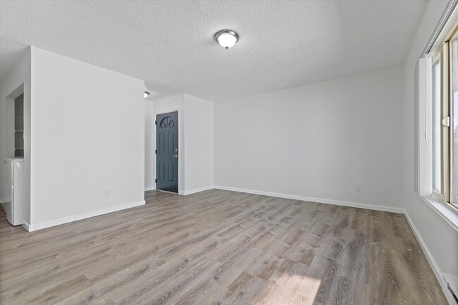 Bush Street, Portland, OR 97266 - photo 4