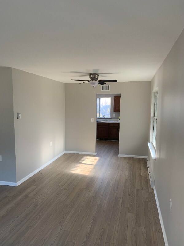 53 Greenwich Ave, Manchester, NJ 08759 - photo 4