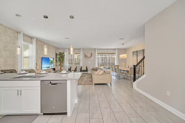 730 Drop Shot Dr unit ID1369243P, Four Corners, FL 34747 - photo 4