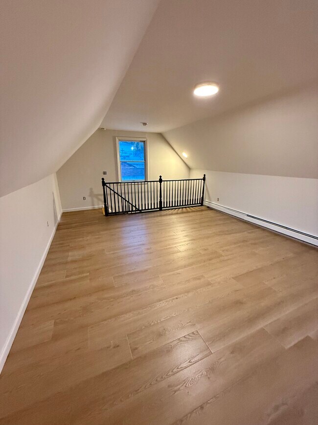 613 South St, Peekskill, NY 10566 - photo 2