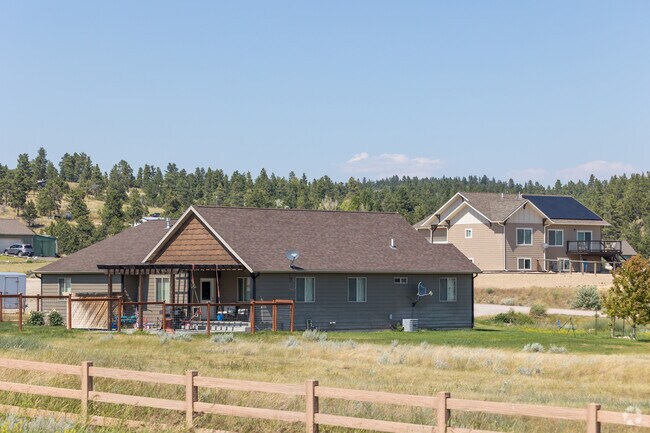 You can find stylish new builds in Birdseye.