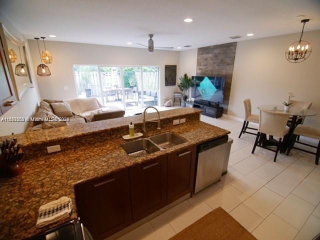 710 SW 4th Ave, Fort Lauderdale, FL 33315 - photo 4