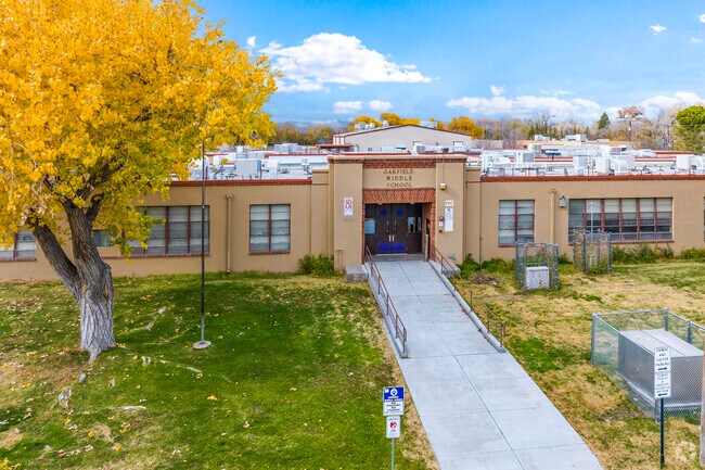 Garfield Middle, which follows a project-based curriculum, earns a C rating from Niche.