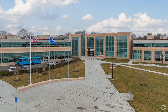 Welcome to Platt Technical High School at 600 Orange Ave, Milford, CT 06461.