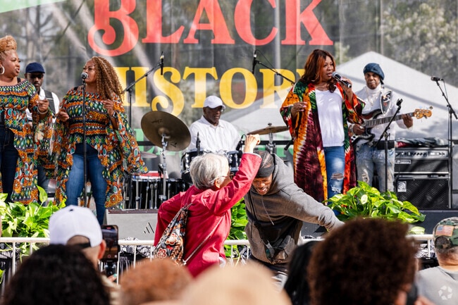 North Inglewood borders downtown Inglewood, where all the events and culture happens.