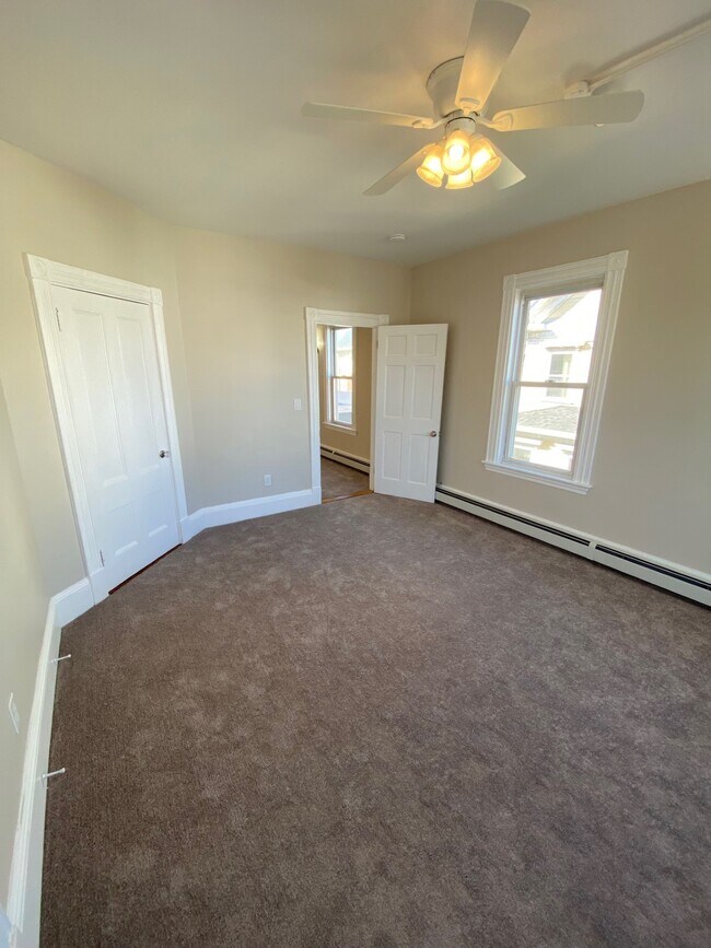 19 Whitman Ave unit 2W, Whitman, MA 02382 - photo 3