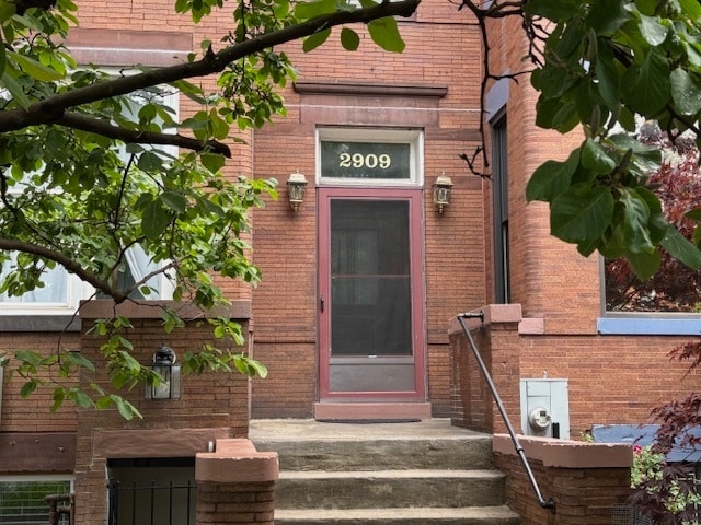 2909 13th St NW unit Upper, Washington, DC 20009 - photo 2