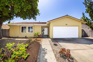 244 Pepperwood St, Hercules, CA 94547