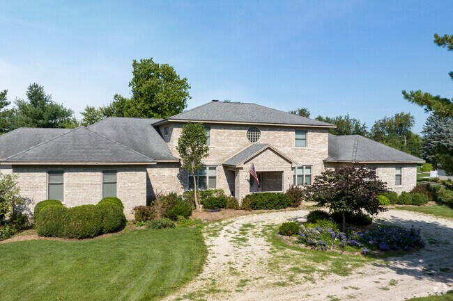 New construction is rising quickly in Ferson Creek.