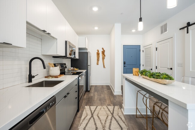 1BR, 1BA - 756SF (Model)