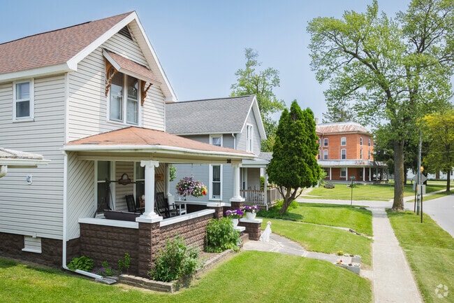 Tiffin offers many different styles of homes to choose from.