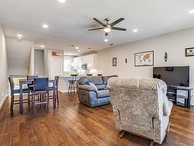 5903 Lindell Ave unit D, Dallas, TX 75206 - photo 5