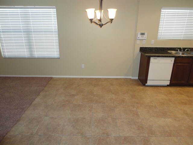 5906 W Southgate Ct, Phoenix, AZ 85043 - photo 4