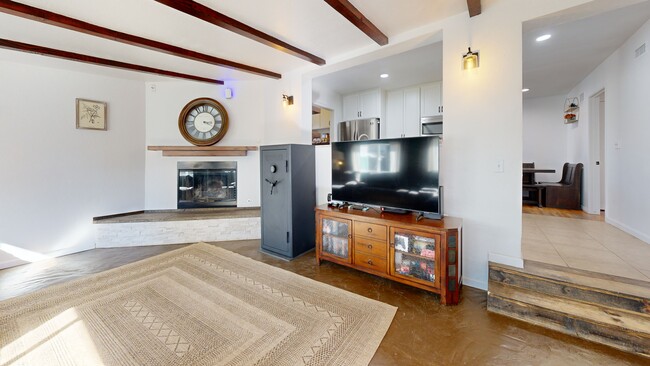 828 Waterloo Ave, El Cajon, CA 92019 - photo 2