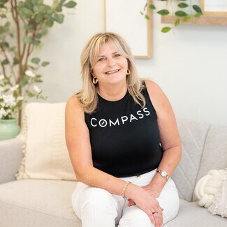 Kerry Jeffcoat-Squeteri