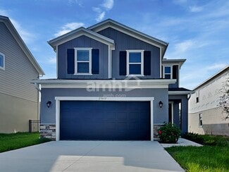 27422 St Andrews Ave, Wesley Chapel, FL 33544