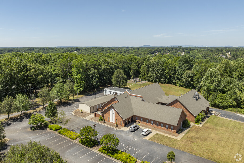 Christian Family Academy receives an overall rating of 